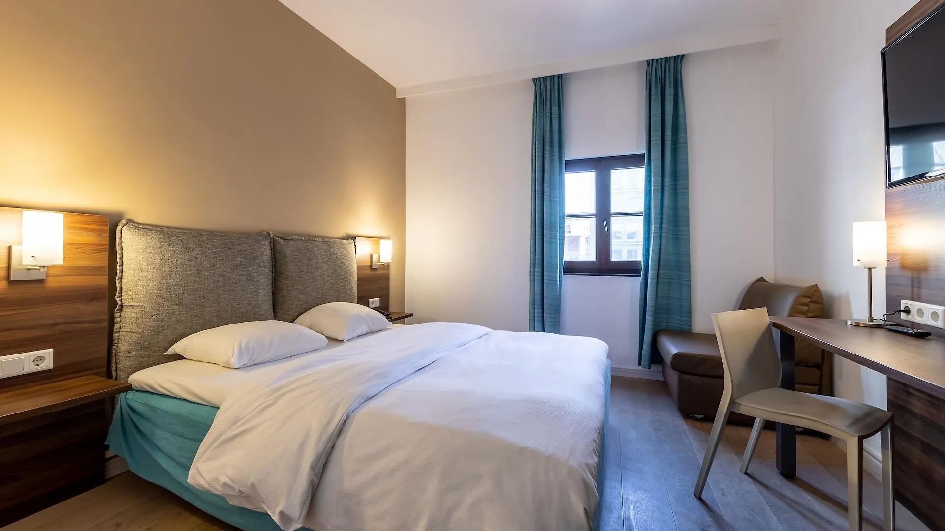 Trip Inn Eden Antwerpen 3*, Αμβέρσα